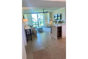 333 NE 21st Ave 220, Deerfield Beach, FL 33441 Sold 07/26/24