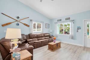 6 Snapper Ave, Key Largo, FL 33037 Sold 11/06/24