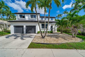 1367 Camellia Cir, Weston, FL 33326 Sold 07/31/24