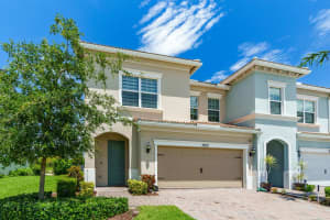 1253 Eucalyptus Dr, Hollywood, FL 33021 Sold 10/16/24