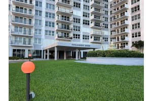 405 N Ocean Blvd 806, Pompano Beach, FL 33062 Sold 12/16/24