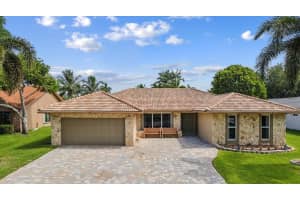 9711 NW 10th St, Plantation, FL 33322 Sold 08/06/24