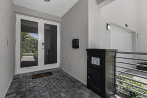 1114 NE 16th Ct, Fort Lauderdale, FL 33305 Sold 10/15/24