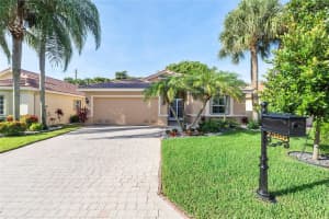 7386 Viale Caterina, Delray Beach, FL 33446 Sold 08/13/24