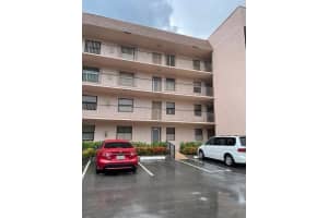 10120 Sunrise Lakes Blvd 210, Sunrise, FL 33322 Sold 12/18/24