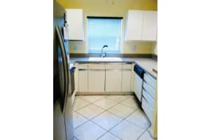 10616 LAGO WELLEBY DR, Sunrise, FL 33351 Sold 10/08/24
