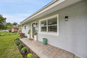710 SE 3rd avenue, Delray Beach, FL 33483 Sold 12/09/24