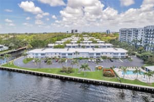 6523 Bay Club Dr 6523-4, Fort Lauderdale, FL 33308 Sold 08/30/24