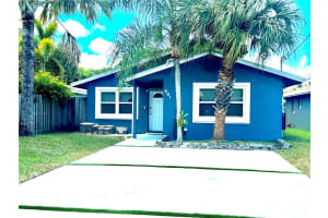 681 NE 34th St, Oakland Park, FL 33334 Sold 10/17/24