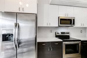 1937 SW 15th St 50, Deerfield Beach, FL 33442 Sold 12/17/24