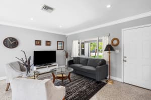 601 NE 14th Ct, Fort Lauderdale, FL 33304 Sold 05/15/25