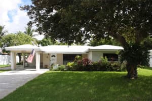 1577 Ne 49th St, Oakland Park