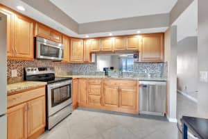 13100 SW 11th Ct 313 C, Pembroke Pines, FL 33027 Sold 04/15/25