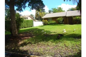 9397 NW 3rd St, Coral Springs, FL 33071 Sold 08/30/24