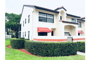 101 Freedom Ct 101, Deerfield Beach, FL 33442 Sold 11/05/24