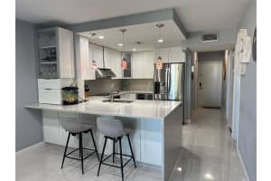 3195 Riverside Dr C-206, Coral Springs, FL 33065 Sold 09/04/24