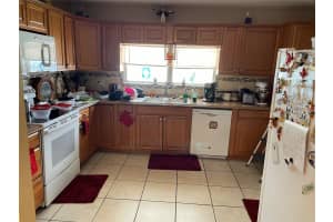 1631 SW 83rd Ave, Davie, FL 33324 Sold 09/27/24