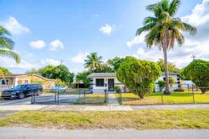 2751 NW 179th St, Miami Gardens, FL 33056 Sold 11/01/24