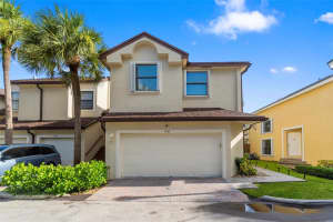 9561 SW 1st Ct, Pembroke Pines, FL 33025 Sold 10/24/24