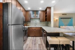 1150 NW 30th Ct 104, Wilton Manors, FL 33311 Sold 10/16/24