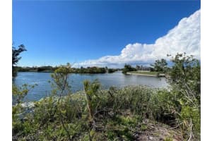 1920 NE 1st Pl, Cape Coral, FL 33909 Sold 03/20/26