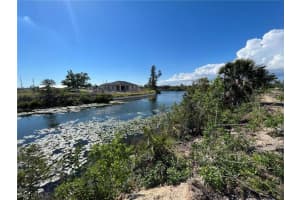 1920 NE 1st Pl, Cape Coral, FL 33909 Sold 03/20/26