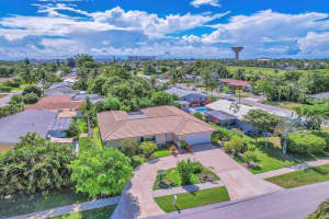 1410 SW 2nd St, Boynton Beach, FL 33435 Sold 10/18/24