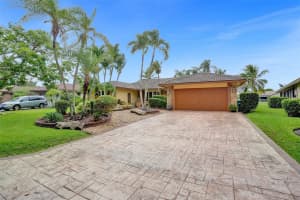 11010 NW 5th Mnr, Coral Springs, FL 33071 Sold 09/17/24