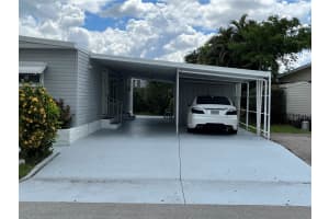 8580 SW 21st Ct, Davie, FL 33324 Sold 09/02/24