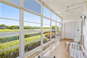 77 Royal Oak CT 102, Vero Beach, FL 32962 Sold 10/01/24