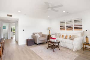 77 Royal Oak CT 102, Vero Beach, FL 32962 Sold 10/01/24