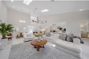 4115 Carriage Dr P4, Pompano Beach, FL 33069 Sold 08/12/25