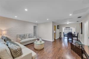 11471 NW 37th Pl, Sunrise, FL 33323 Sold 09/17/24