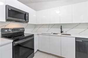 4742 NW 5th Ave 4742, Deerfield Beach, FL 33064 Sold 09/18/24