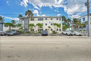 4520 El Mar Dr 33, Fort Lauderdale, FL 33308 Sold 10/04/24