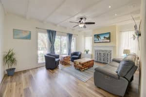 1012 Harrison St, Hollywood, FL 33019 Sold 12/23/24