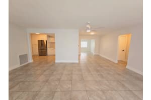 7317 NW 57th Ct, Tamarac, FL 33321 Sold 08/12/24