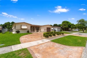 4821 NW 39th St, Lauderdale Lakes, FL 33319 Sold 11/01/24