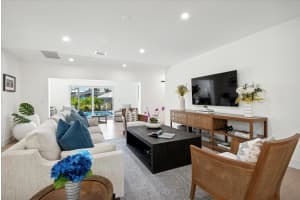 800 Holly Ln, Boca Raton, FL 33486 Sold 08/15/24