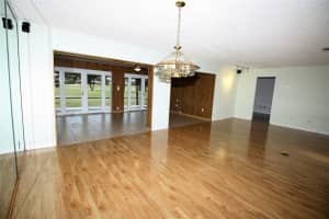 19224 W Lake Dr 19224, Hialeah, FL 33015 Sold 09/06/24