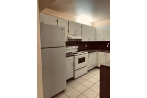 733 SE 1st Way 303, Deerfield Beach, FL 33441 Sold 08/29/24