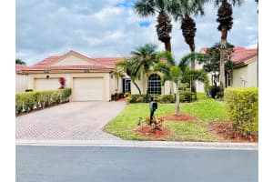 7915 Coral Pointe Dr 0, Delray Beach, FL 33446 Sold 05/16/25