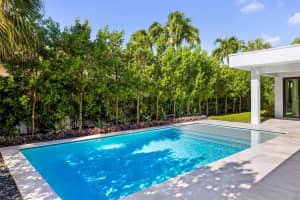 4 Tahoe Lane, Sea Ranch Lakes, FL 33308 Sold 10/21/24