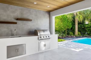 4 Tahoe Lane, Sea Ranch Lakes, FL 33308 Sold 10/21/24