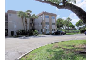 2431 SW 82nd Ave 101, Davie, FL 33324 Sold 04/07/25