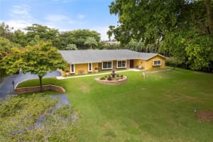6001 APPALOOSA TR, Southwest Ranches, FL 33330 Sold 09/09/24