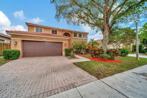 MLS# F10448897, Davie, Florida 33324