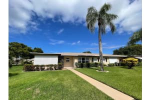 1025 South Dr B, Delray Beach, FL 33445 Sold 09/30/24