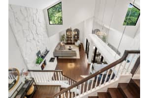 48 Greens Rd, Hollywood, FL 33021 Sold 04/11/25