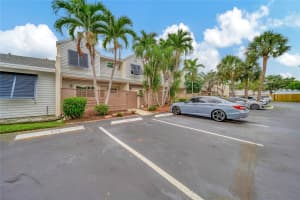 323 W HEMINGWAY CR 323, Margate, FL 33063 Sold 11/12/24